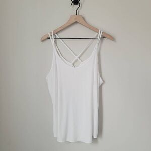 DSG White Strappy Workout Tank Size Large